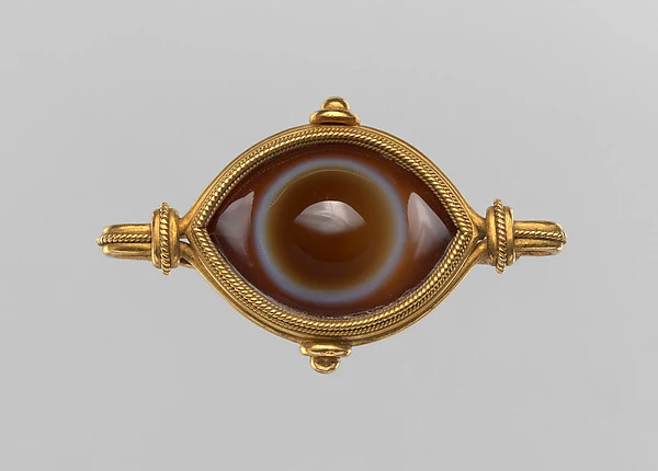 Georgian gold and banded agate brooch