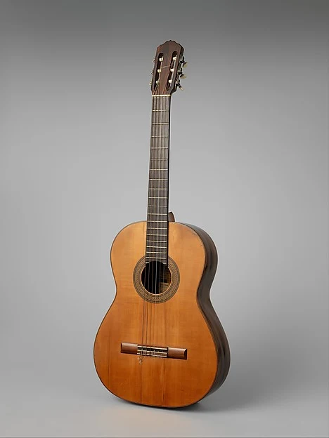 Concert guitar, 1912